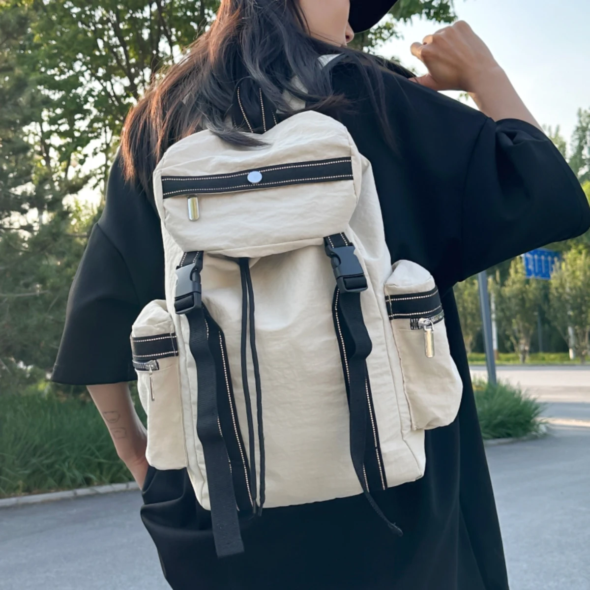 Sac à dos randonnée femme grande capacité imperméable – modèle 2026 léger pour trekking et montagne